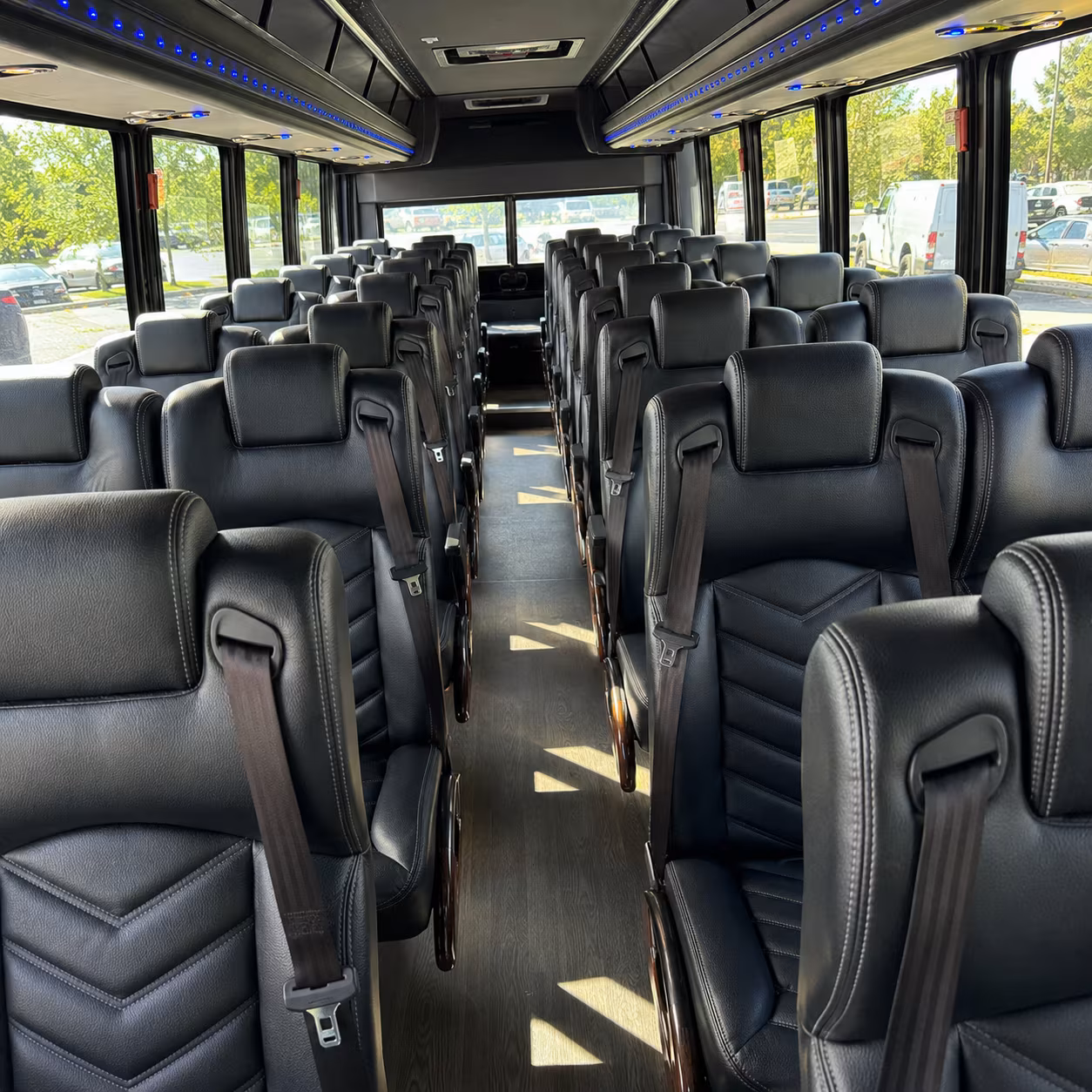 find transportation for your next airport transfer 5