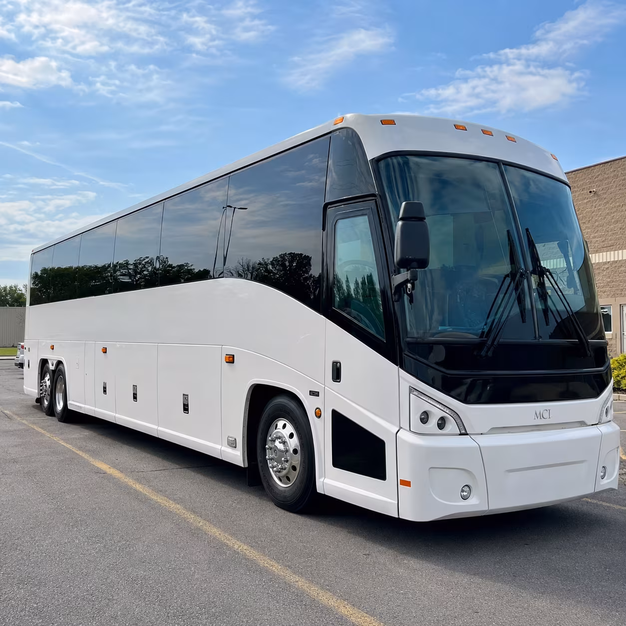 find transportation for your next wedding 1
