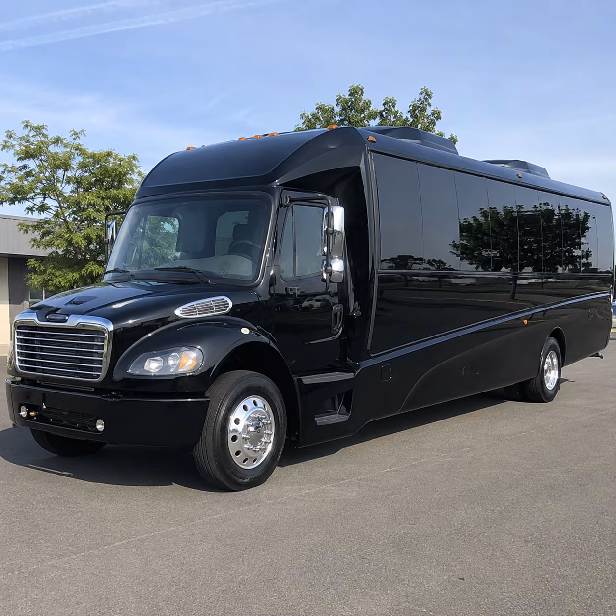 fremont 30 passenger minibus