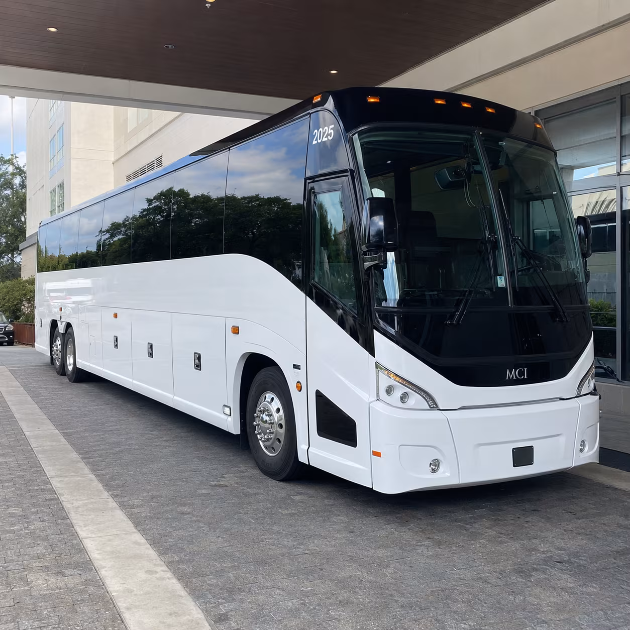 fremont 54 passenger charter bus